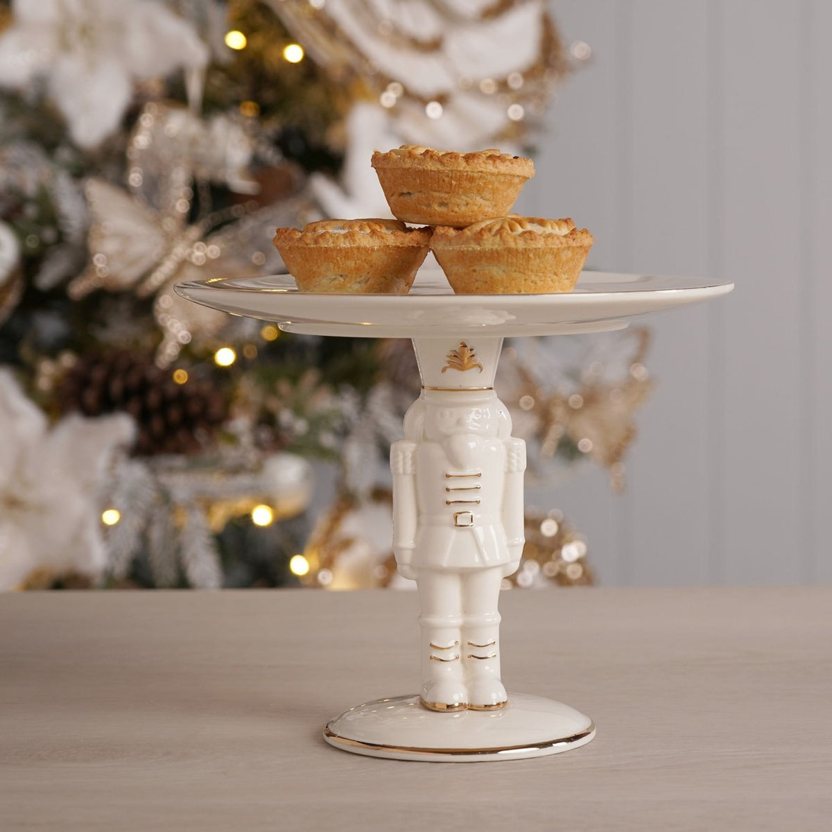 Nutcracker Ceramic Cake Stand with Gold Trim 17.5cm - White